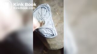 masturbating on abandoned shitty homeless panties
