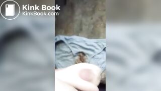 masturbating on abandoned shitty homeless panties