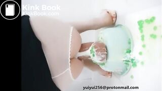 Leaky Asian Bum