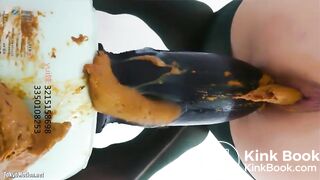 Leaky Asian Bum
