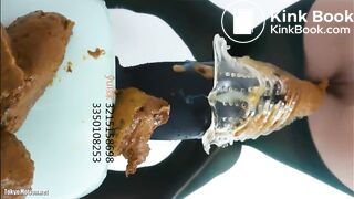 Leaky Asian Bum