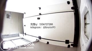 Beautiful women scat in the toilet 78