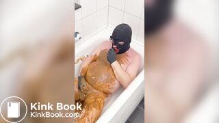 A shitty bathtube