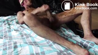 Kakken in de bek van een geile stronteter