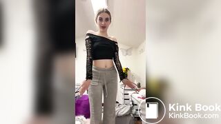 Hot Ass Teen Having Amazing Feet And Cute Face