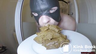 young muscle guy in shower shits smears and dildo