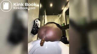 Ebony Pushes Turd With All Her Might