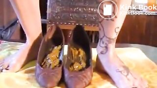 Diarrhea in shoes