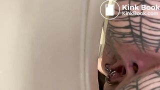 Tatted Milf Drops Another One For Us