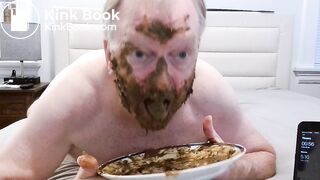 Shit eater Mike licking his shitpile for 5 minutes