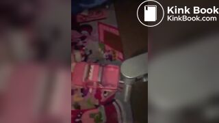 Best mother piss all over in the room!! Piss Marki