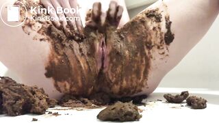 RubyPrincess - Scat Play