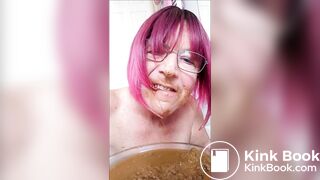 Shit Eating Tgirl Christine