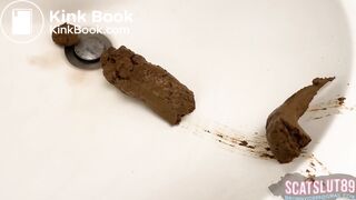 Moaning During Ass-Stretching Shit