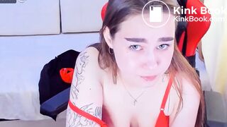 Dirty lady does dirty stuff #003
