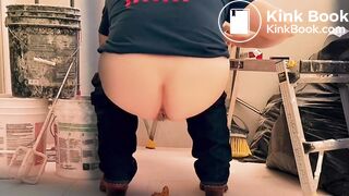 American Patriot Takes a Husky Shit in the Garage