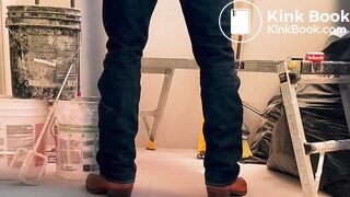 American Patriot Takes a Husky Shit in the Garage