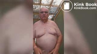 Scat play and sucking shifty dildos