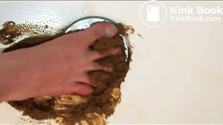Messy feet 1