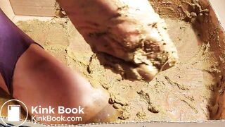 great brown nylon stockings are so full of scat 3