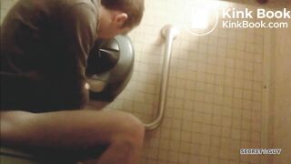 Straight Dude Shits At A Store!