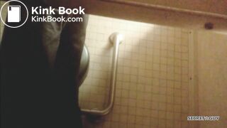 Straight Dude Shits At A Store!