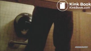 Straight Dude Shits At A Store!