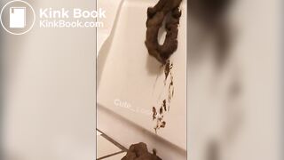 Huge Shit Alongside My Bathtub Wall @Cute_Loomer