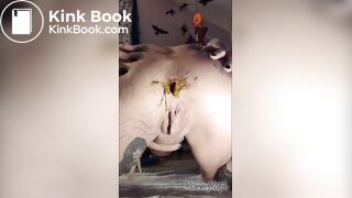 Human toilet POV with MommyMisfit