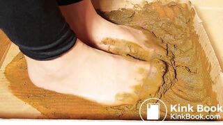 nyloned asian play dirty dog scat gunky feets 4