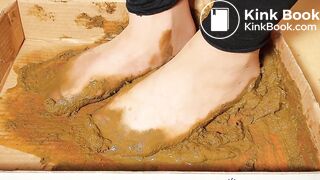 nyloned asian play dirty dog scat gunky feets 4