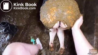 Romance in calf box PoV sex in cowshit