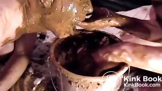 scat bucket