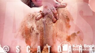 Aris Dark shitting ScatDark