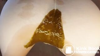 When white yoga pants turn brown.