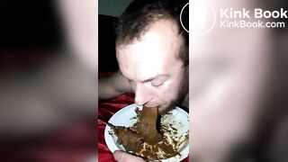 andy eats his shit