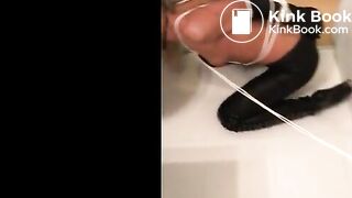 Wc licker slave alesia