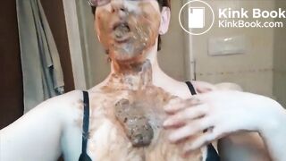 European Scat Lady Eating Shit
