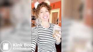 SCAT - Molly pooping