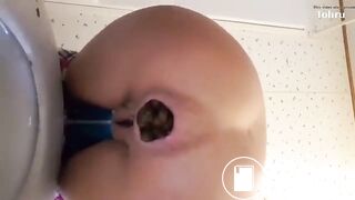 SCAT - FoxyJ pooping