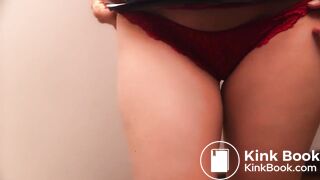 SCAT- Little Ms Kinky Pooping