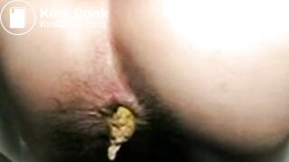 SCAT - Hot girls Pooping