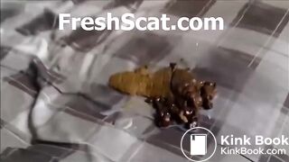 SCAT - SouthernCharm Pooping