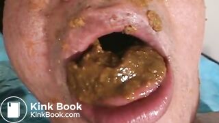 SCAT - Hot girls Pooping