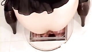 SCAT - Hot girls Pooping