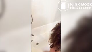 SCAT - Molly pooping