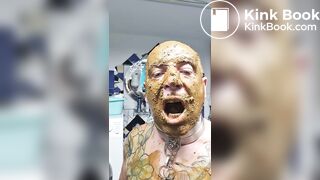 Mit Scheisse einreiben und Scheisse essen