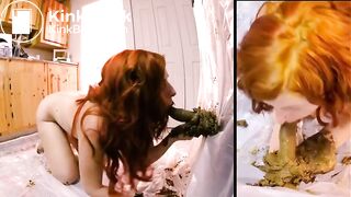 Solo scat girl fucking dildo