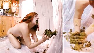 Solo scat girl fucking dildo