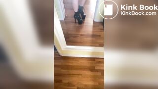 SCAT - Molly pooping